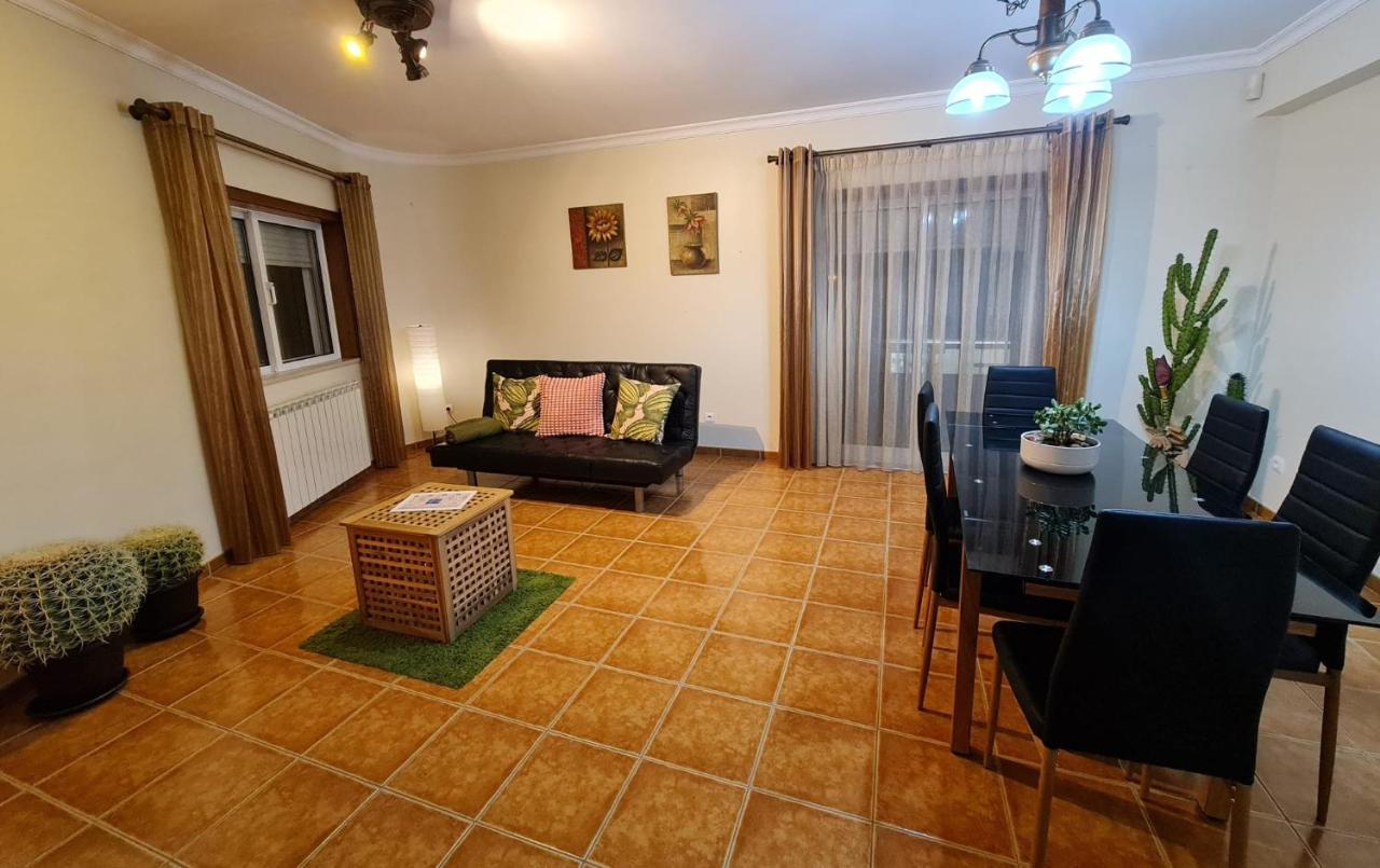 Casa Hintze Ribeiro Apartment อาเวโร ภายนอก รูปภาพ